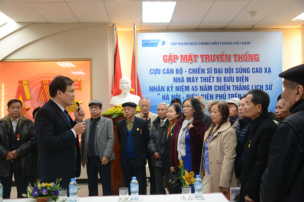 Gặp mặt cựu cán bộ, chiến sĩ Đại đội súng cao xạ Nhà máy Thiết bị Bưu điện